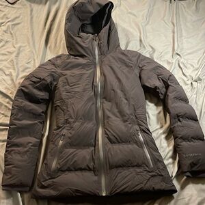 LULULEMON WOMEN'S SLEET STREET JACKET - BLACK